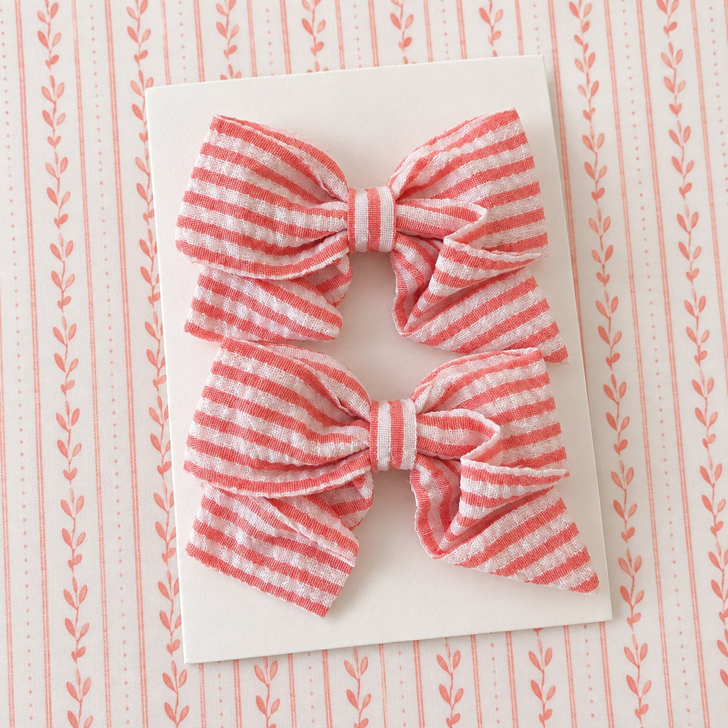 two bobby Candy Stripe Bow Clips – Pair – pink