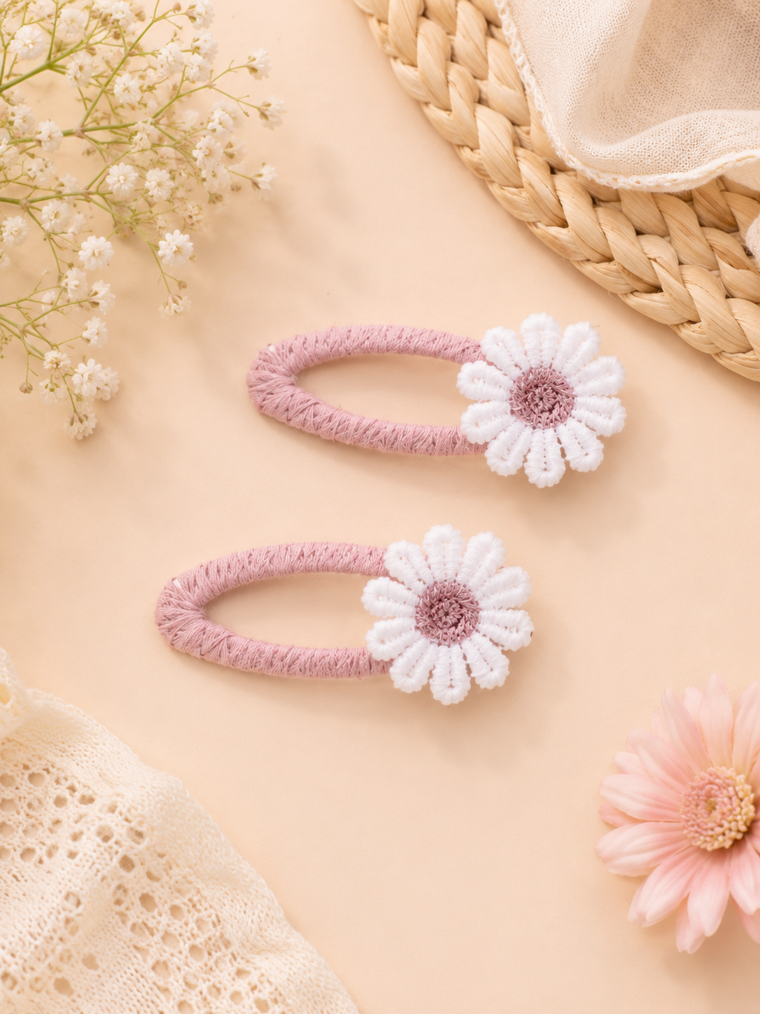 Daisy Bloom Snap Clips