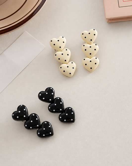Monochrome Beauty Clips