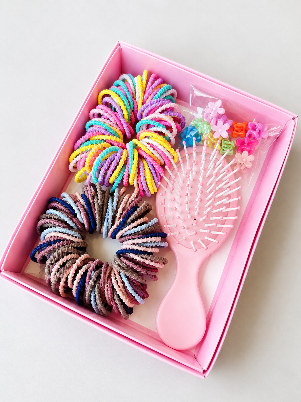 Little Stylist Hair Essentials Gift Box in Pink