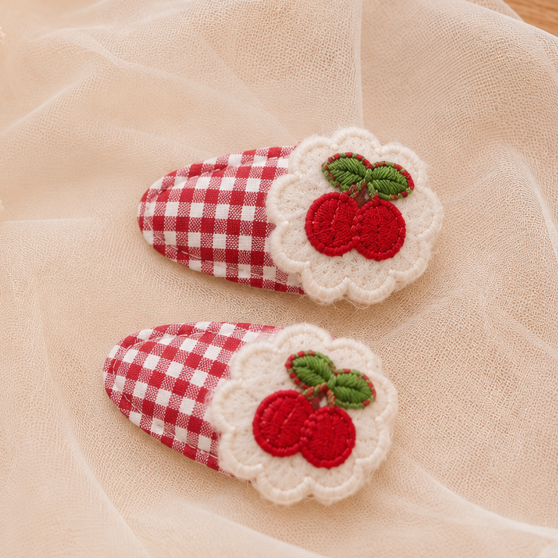 Cherry Picnic Tic Tac Clip Set